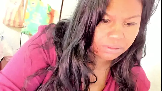 ebonylouissexyhot online show from September 20, 2025, 10:26 pm