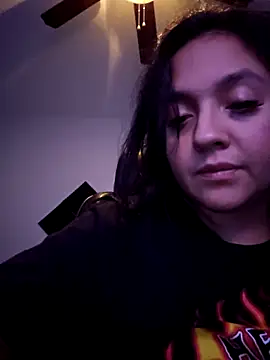 Snapshot of Mamimamita2 chatting on October 13, 2025, 12:56 am Mamimamita2 online show from October 13, 2025, 12:56 am