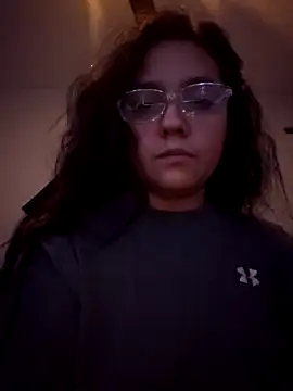 Snapshot of Mamimamita2 chatting on October 1, 2025, 3:22 am Mamimamita2 online show from October 1, 2025, 3:22 am