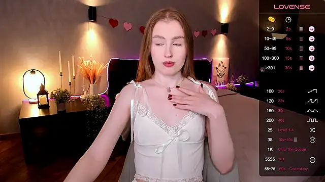 Snapshot of ShylaPie__ chatting on October 9, 2025, 2:23 am ShylaPie online show from October 9, 2025, 2:23 am