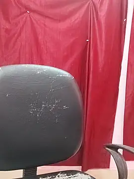 Snapshot of Reeta-rani chatting on October 3, 2025, 4:03 am Reeta-rani online show from October 3, 2025, 4:03 am