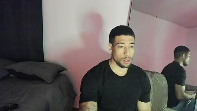 Snapshot of ThiagoLugo chatting on October 13, 2025, 2:24 am ThiagoLugo online show from October 13, 2025, 2:24 am