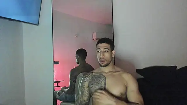 Snapshot of ThiagoLugo chatting on September 26, 2025, 3:24 am ThiagoLugo online show from September 26, 2025, 3:24 am