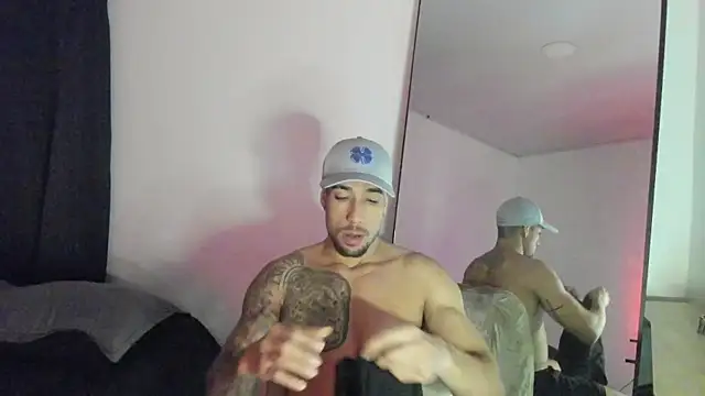 Snapshot of ThiagoLugo chatting on October 10, 2025, 4:57 am ThiagoLugo online show from October 10, 2025, 4:57 am