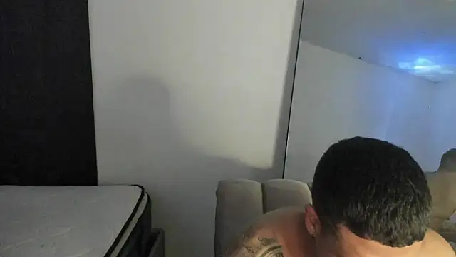 ThiagoLugo online show from February 13, 2026, 5:18 am