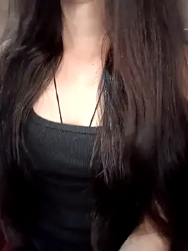 Snapshot of Queen_Pooja7 chatting on October 18, 2025, 6:43 pm Queen Pooja7 online show from October 18, 2025, 6:43 pm