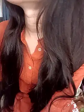 Queen Pooja7 online show from September 15, 2025, 3:34 pm