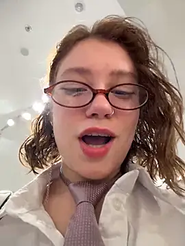 Snapshot of lucy-joy chatting on October 16, 2025, 10:34 am lucy-joy online show from October 16, 2025, 10:34 am