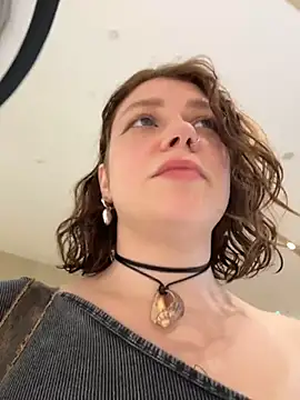 Snapshot of lucy-joy chatting on September 20, 2025, 9:25 am lucy-joy online show from September 20, 2025, 9:25 am