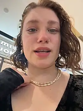 Snapshot of lucy-joy chatting on October 5, 2025, 11:34 am lucy-joy online show from October 5, 2025, 11:34 am