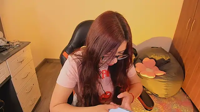 Verolake online show from October 1, 2025, 3:16 pm