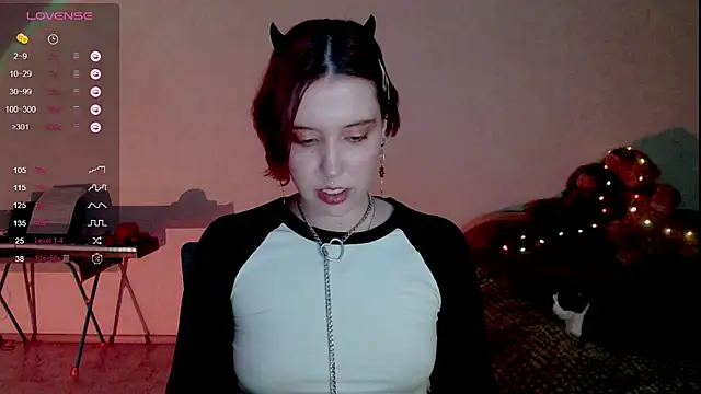 Ruby Flame online show from October 14, 2025, 5:46 pm