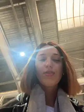 DollyTall online show from October 16, 2025, 8:44 am