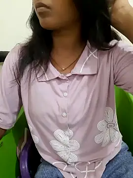 Snapshot of AnkitaDevi chatting on July 14, 2026, 4:17 am AnkitaDevi online show from July 14, 2026, 4:17 am