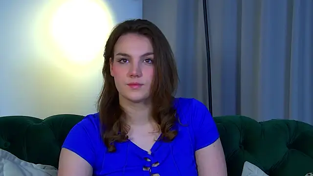 Snapshot of KarenClarks chatting on October 21, 2025, 6:29 pm KarenClarks online show from October 21, 2025, 6:29 pm