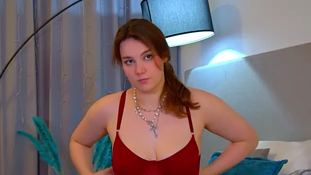 Snapshot of KarenClarks chatting on October 23, 2025, 8:18 pm KarenClarks online show from October 23, 2025, 8:18 pm