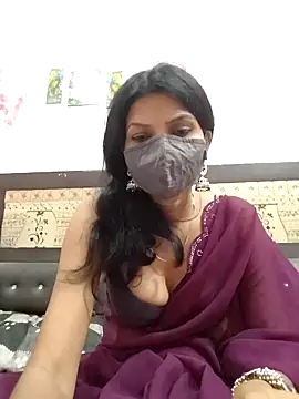 Snapshot of Yourhotsweetgirl chatting on September 15, 2025, 5:30 am Yourhotsweetgirl online show from September 15, 2025, 5:30 am