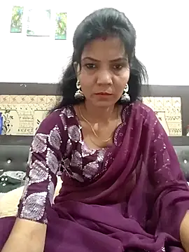 Snapshot of Yourhotsweetgirl chatting on September 9, 2025, 4:55 am Yourhotsweetgirl online show from September 9, 2025, 4:55 am