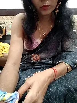 Snapshot of Yourhotsweetgirl chatting on October 25, 2025, 5:39 am Yourhotsweetgirl online show from October 25, 2025, 5:39 am