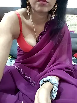 Snapshot of Yourhotsweetgirl chatting on November 3, 2025, 4:17 am Yourhotsweetgirl online show from November 3, 2025, 4:17 am