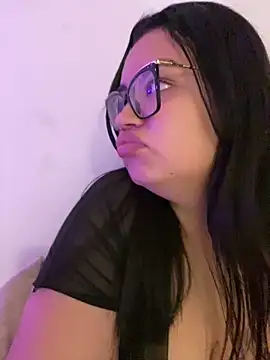 Emily Taylor2 online show from December 20, 2025, 2:03 am