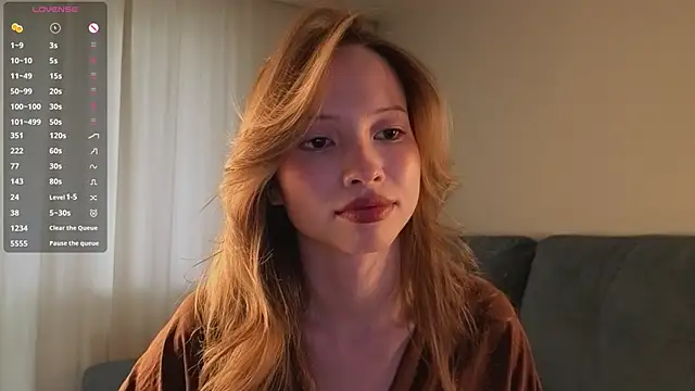 AraHailey online show from September 13, 2025, 1:16 am
