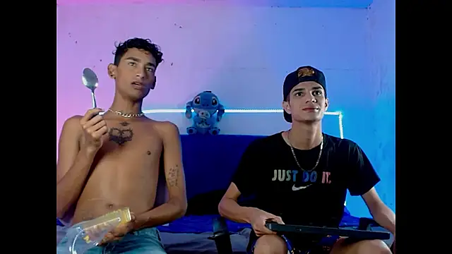 gabo hotboy online show from April 17, 2026, 5:43 am