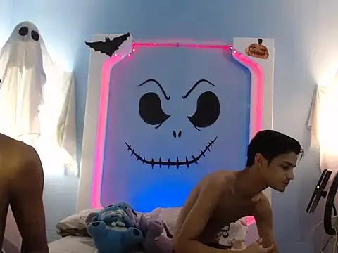 Snapshot of gabo_hotboy chatting on October 7, 2025, 12:44 am gabo hotboy online show from October 7, 2025, 12:44 am