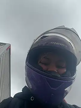 Camilla Miller01 online show from March 18, 2026, 7:26 pm