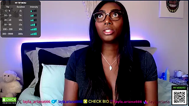 Snapshot of LaylaAriana chatting on October 16, 2025, 4:48 pm LaylaAriana online show from October 16, 2025, 4:48 pm