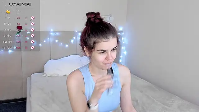 Infinity Ti online show from April 3, 2026, 1:56 am