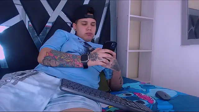 Snapshot of karla_sexy21 chatting on September 16, 2025, 3:18 am karla sexy21 online show from September 16, 2025, 3:18 am