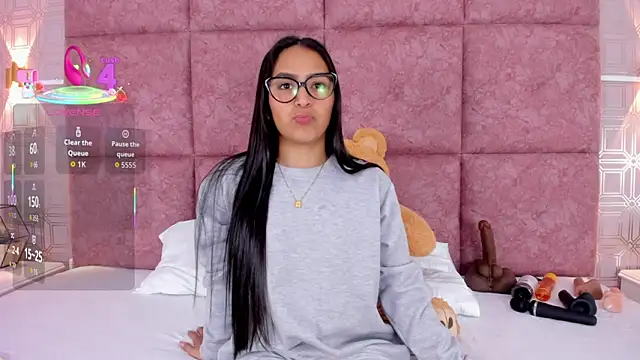 Snapshot of AmyStar1 chatting on February 24, 2026, 8:53 pm AmyStar1 online show from February 24, 2026, 8:53 pm