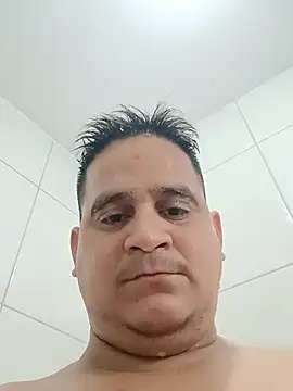 reguetones92 online show from November 13, 2025, 5:50 pm