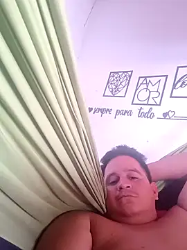 reguetones92 online show from September 21, 2025, 4:45 pm