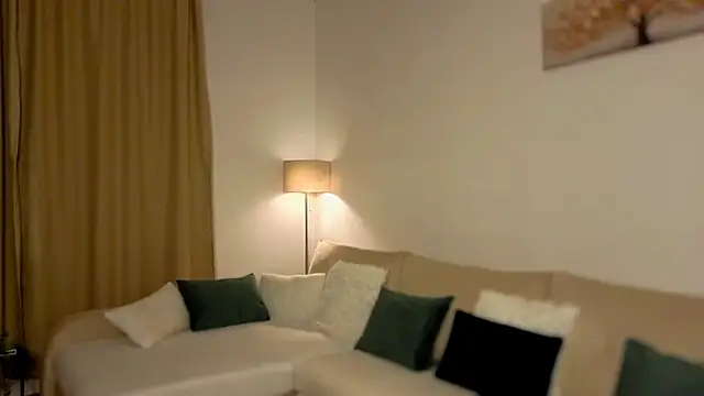 aerisblue online show from September 19, 2025, 6:01 pm