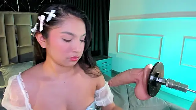 Amberashford online show from October 11, 2025, 3:51 am