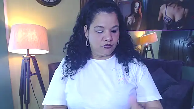 Snapshot of May_fk chatting on October 25, 2025, 4:11 am May fk online show from October 25, 2025, 4:11 am