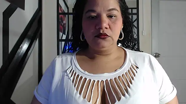 Snapshot of May_fk chatting on October 22, 2025, 3:39 am May fk online show from October 22, 2025, 3:39 am