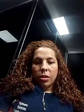 Yanis Ariel12 online show from December 3, 2025, 12:26 pm