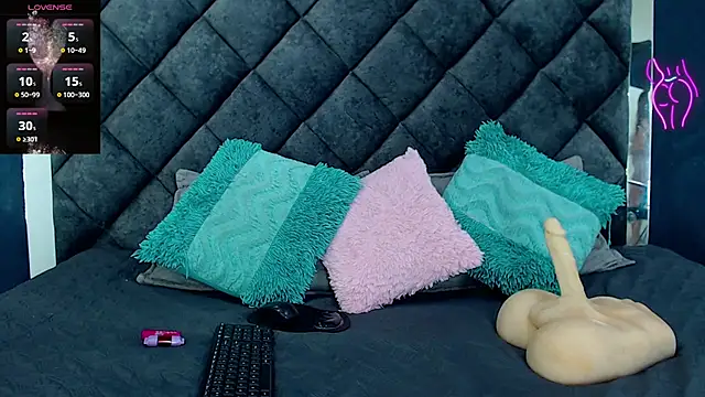 Lisa Louis online show from September 10, 2025, 5:17 am