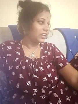 Lavanya1431 online show from September 12, 2025, 1:55 pm