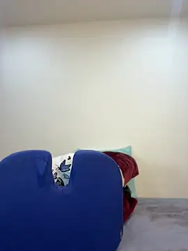 MaxDell online show from April 14, 2026, 7:52 pm