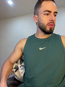 MaxDell online show from February 17, 2026, 4:43 am