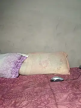 Snapshot of khetyvile chatting on September 13, 2025, 7:14 pm khetyvile online show from September 13, 2025, 7:14 pm