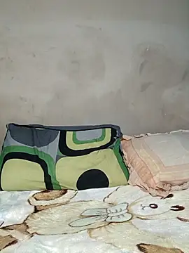 Snapshot of khetyvile chatting on September 17, 2025, 6:10 pm khetyvile online show from September 17, 2025, 6:10 pm