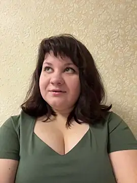 Snapshot of Big--tits chatting on March 4, 2026, 5:37 am Big--tits online show from March 4, 2026, 5:37 am