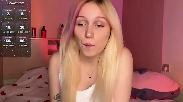  Annabel Myr  online show from October 26, 2025, 11:10 am