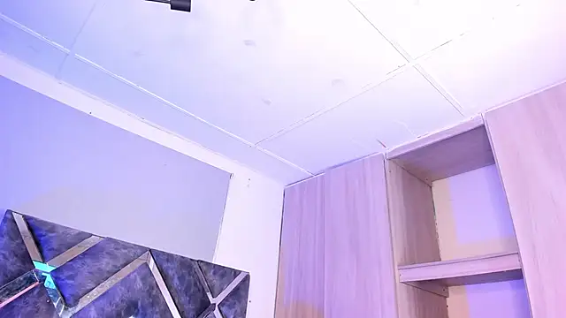 Snapshot of candice777 chatting on October 25, 2025, 1:34 pm candice777 online show from October 25, 2025, 1:34 pm