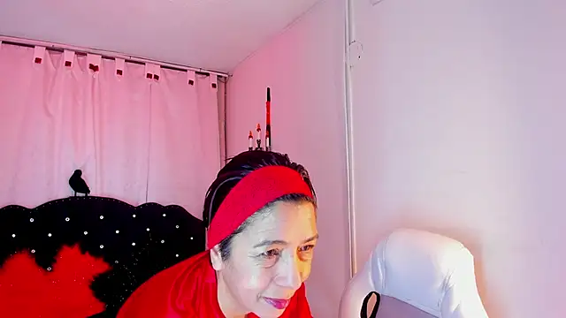 Trinityy   online show from January 7, 2026, 4:01 pm